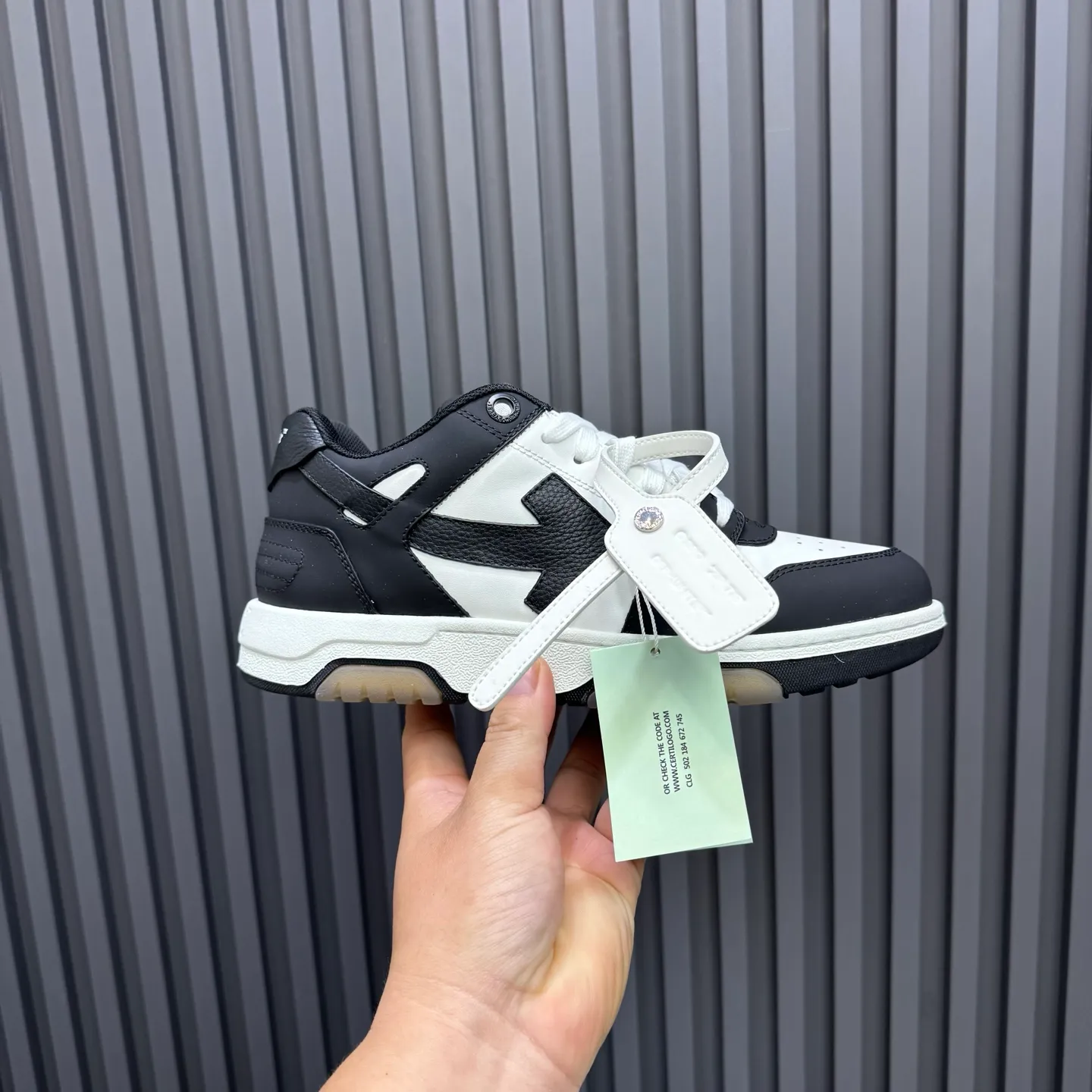 P620 OFF WHITE⚡️Couple model⚡️35-40 women’s model 39-46 men’s model